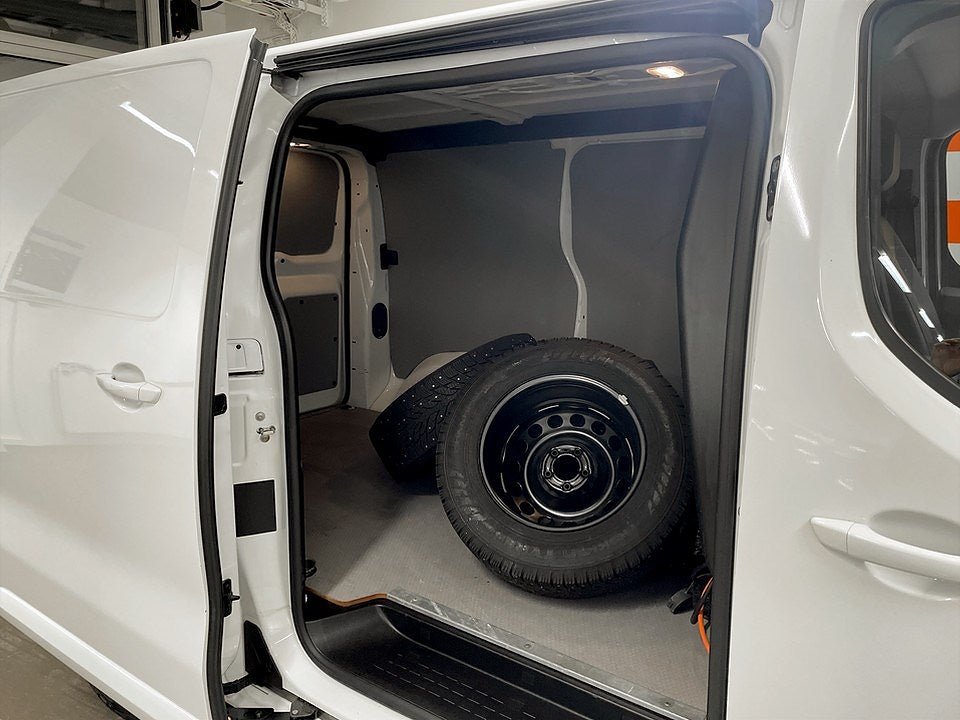 Bild på Citroën e-Jumpy Business 75kWh 136hk Aut - BACKKAMERA