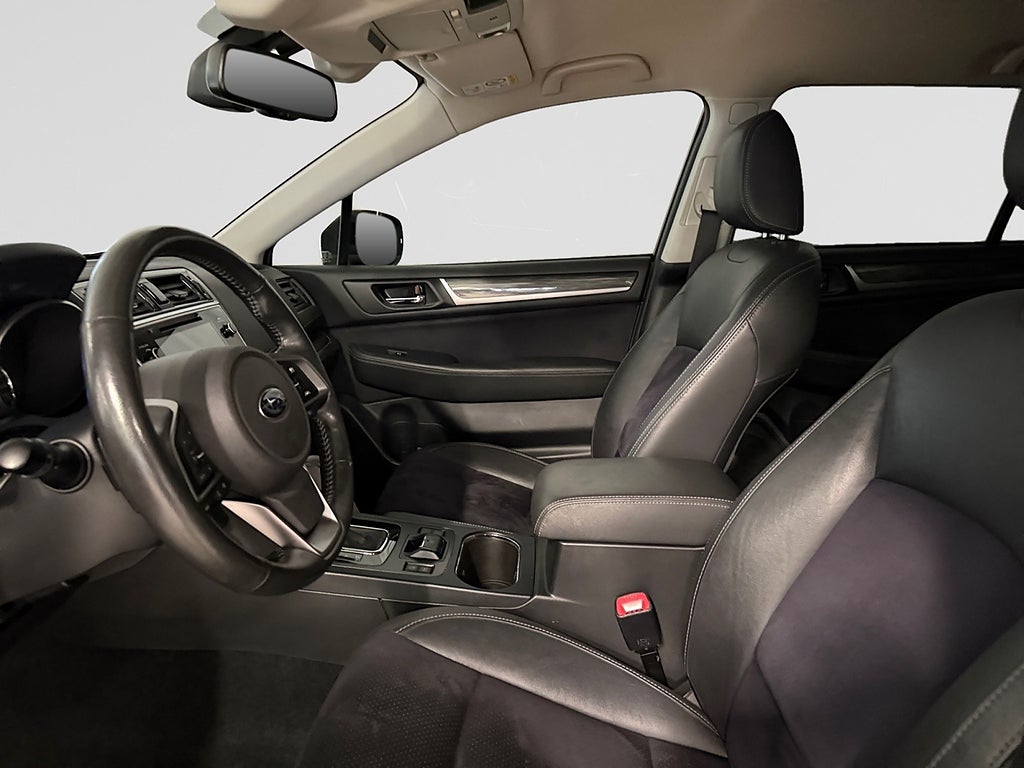 Subaru Outback 2.5 4WD Dragkrok Värmare Backkamera Navigation Rattvärm bild 9