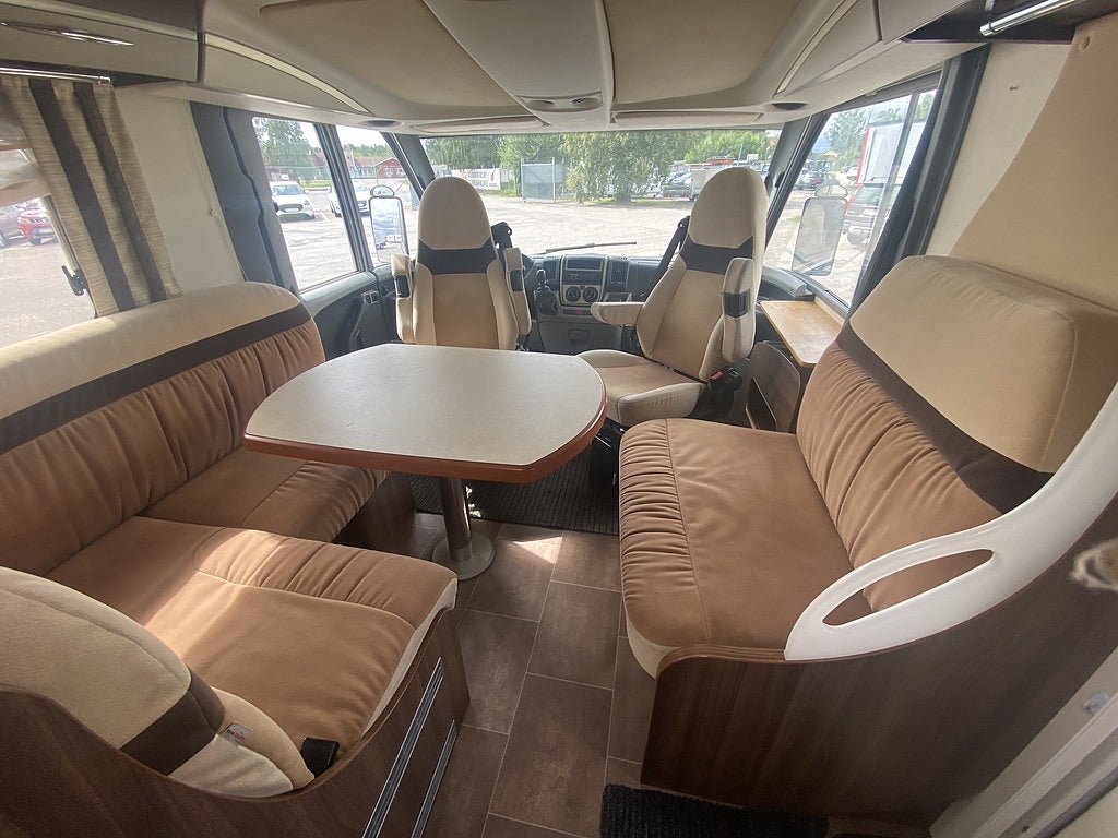 Bürstner Elegance i800 i800