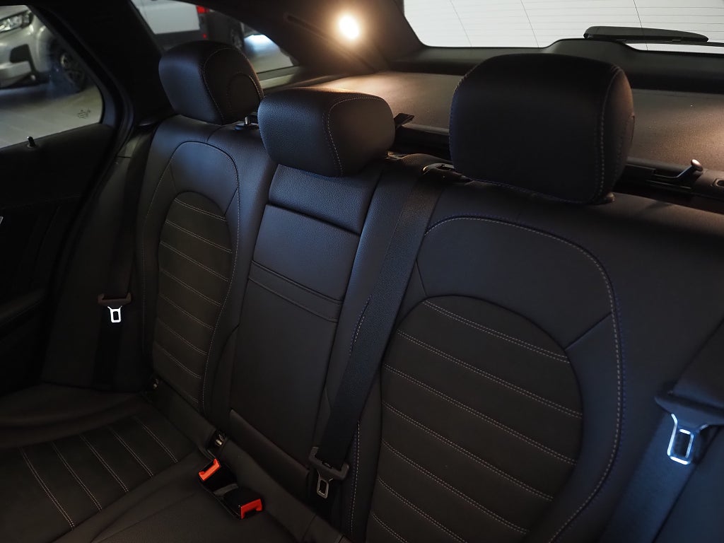 Mercedes-Benz C 300 T de 306hk AMG Night Edition |Drag|Kamera|Navi| 2021