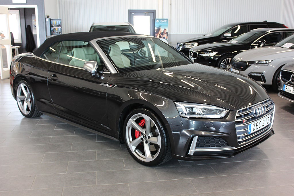 Audi S5