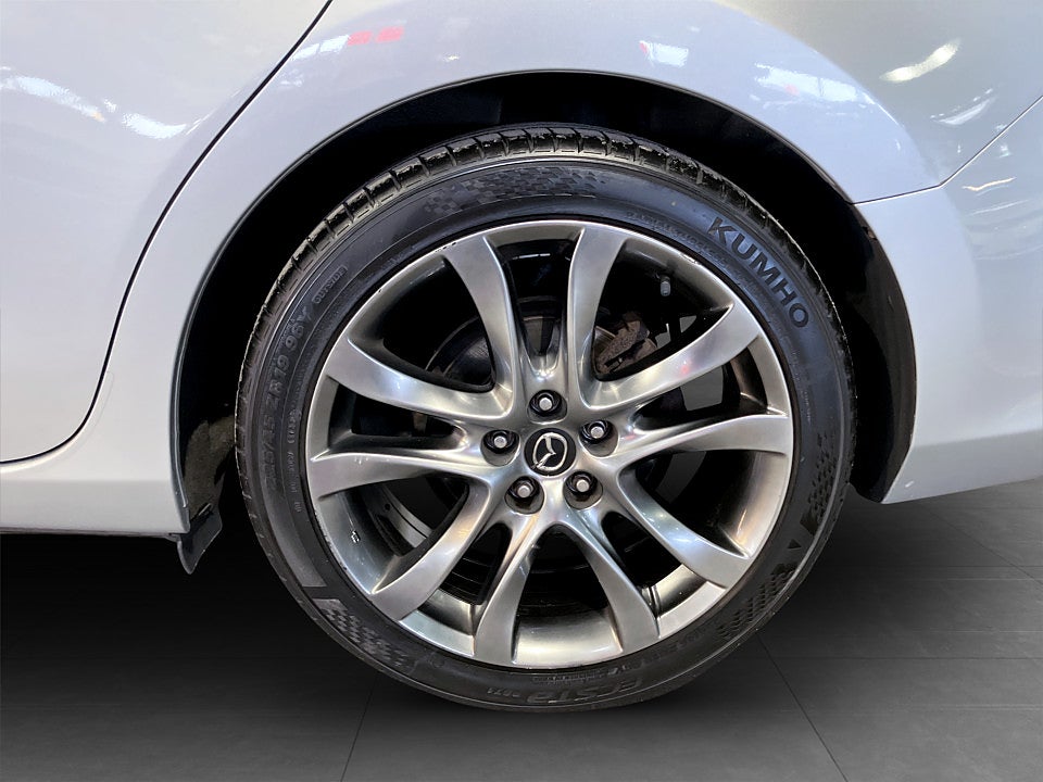 Bild på Mazda 6 Wagon 2.2 SKYACTIV-D 175hk Aut AWD KAMPANJRÄNTA 3,99%