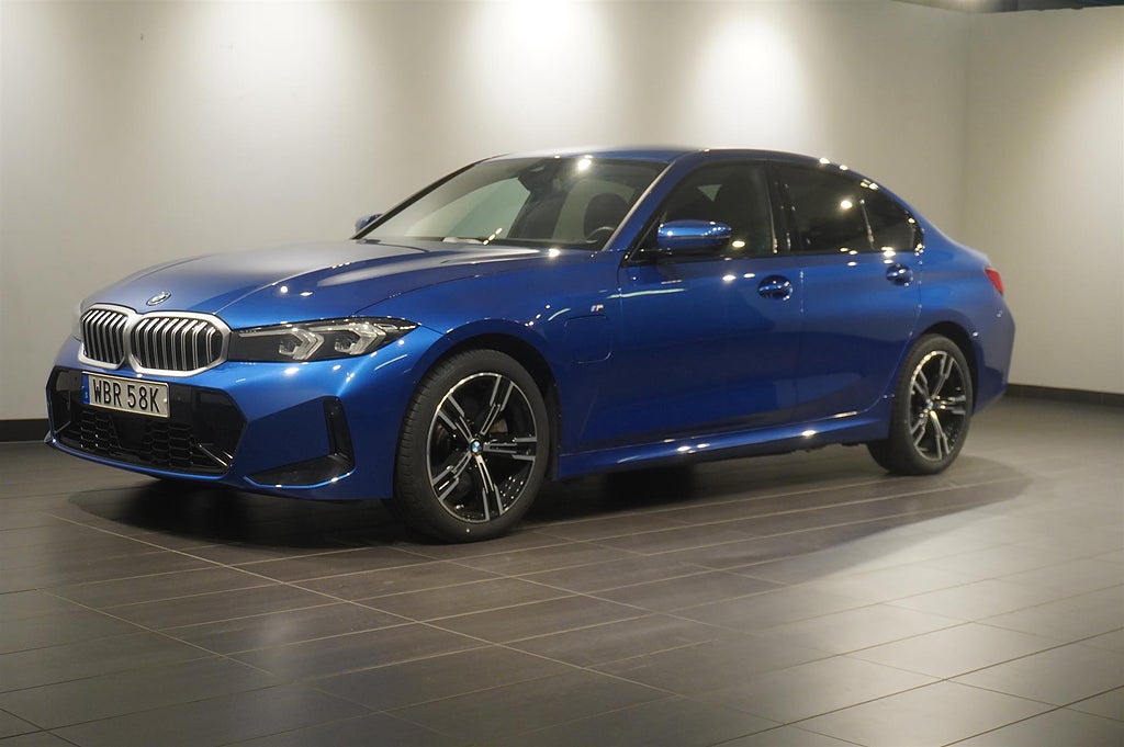 BMW 330e Sedan M Sport Active Fartpilot HiFi Rattv Rm
