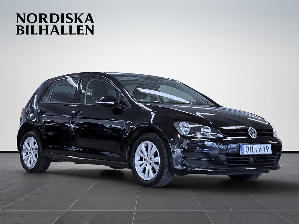 Volkswagen Golf 5-dörrar 1.2 TSI BMT Base Nyservad Nybesiktad Bluetooth