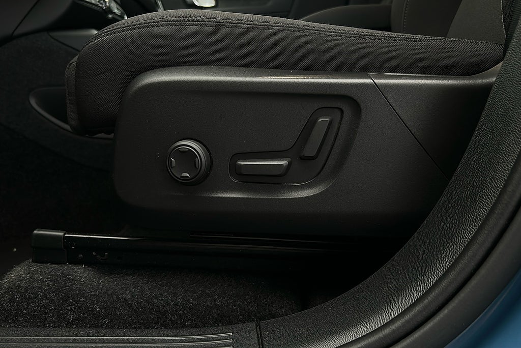 Volvo C40 Recharge Twin, 408hp, 2024