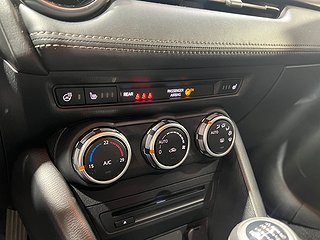 Halvkombi Mazda CX-3 14 av 20