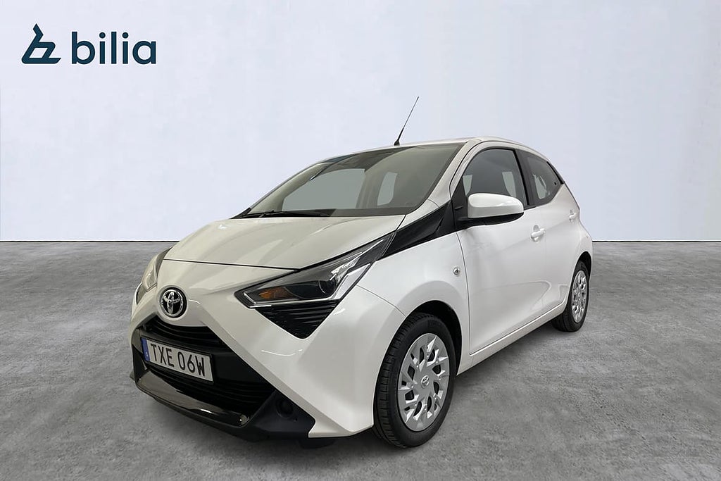 Toyota Aygo 1.0 X-Play / M&K-Värmare / 10år garanti