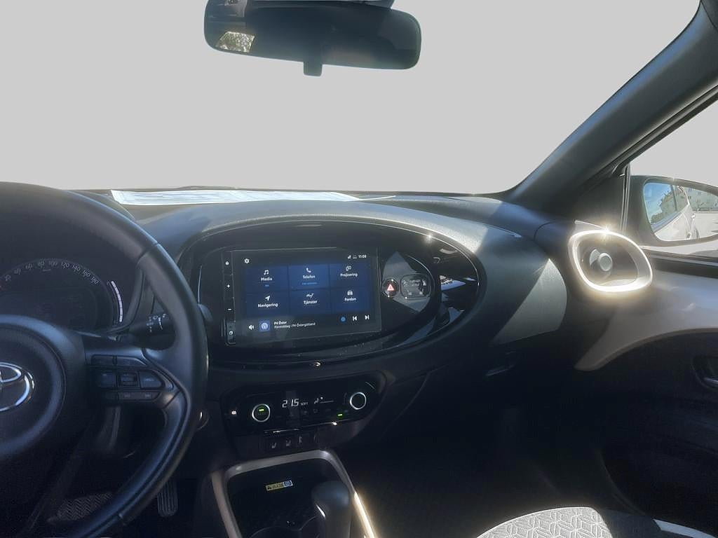 Toyota Aygo X 2022 - miniatyr 10
