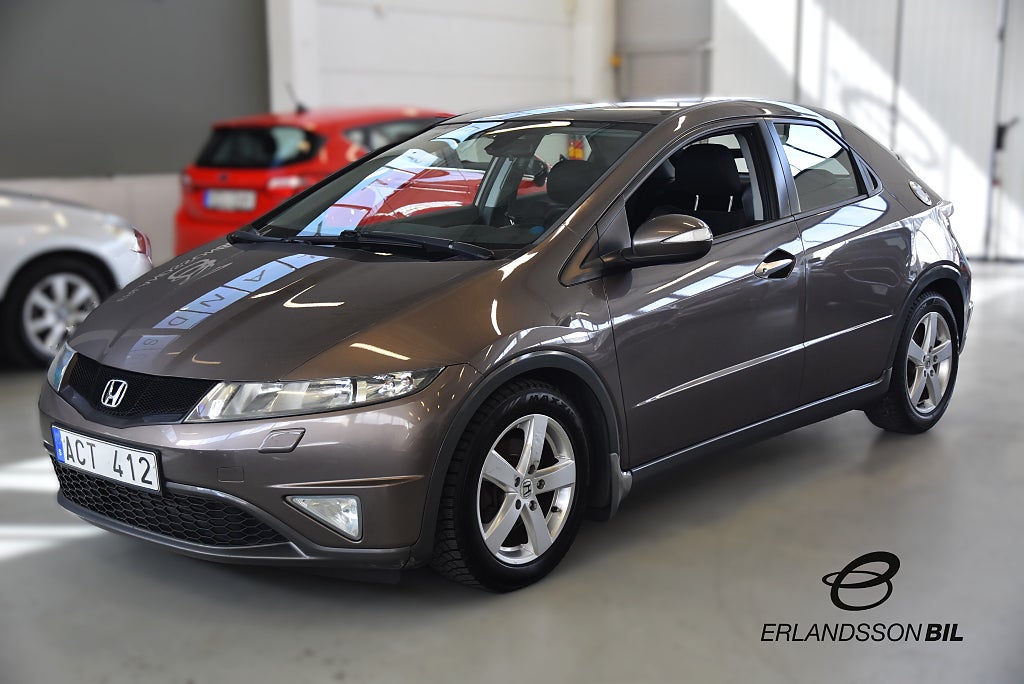 Honda Civic 5-dörrar 1.8 i-VTEC Sport 