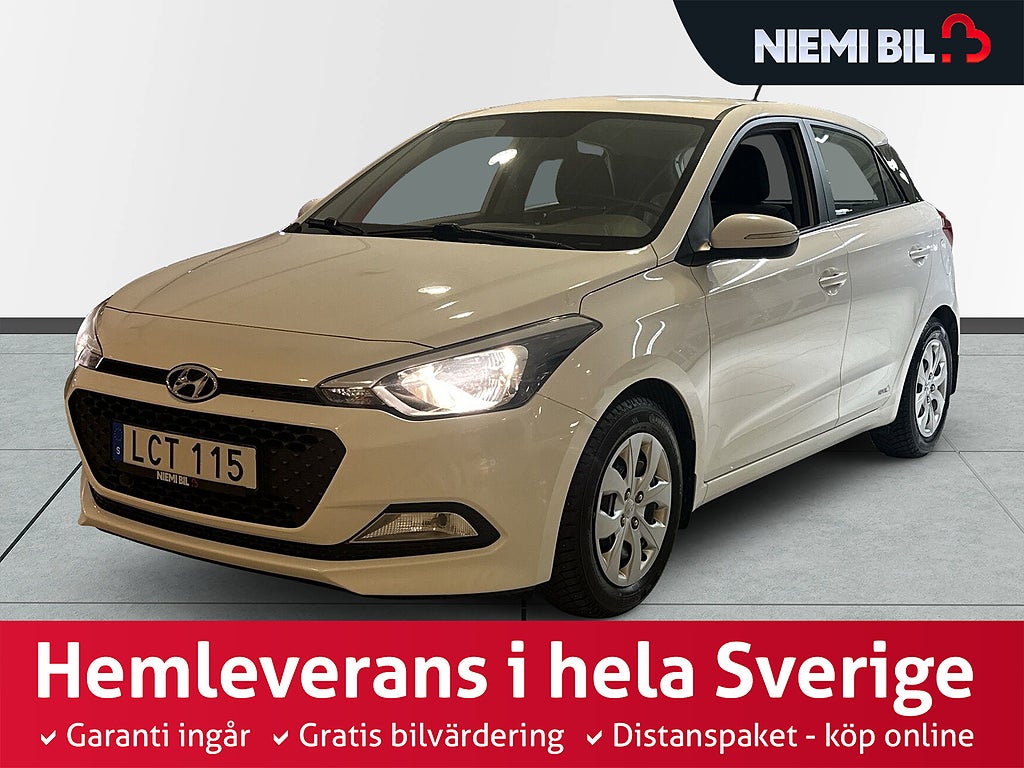 Hyundai i20 1.2 blue Comfort Motorvärmare Rattvärme S&V-däck
