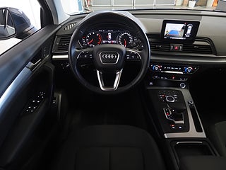 SUV Audi Q5 16 av 27