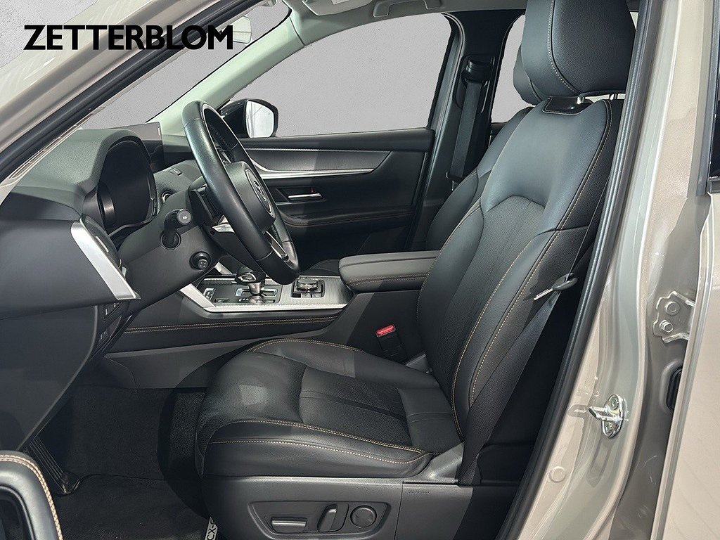 SUV Mazda CX-60 7 av 13
