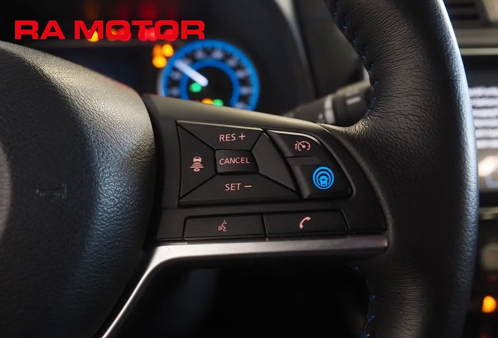 Nissan Leaf e+ 59KWH | TEKNA | BOSE | Läder | Moms 2023