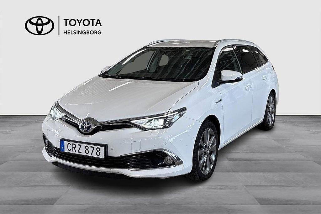 Toyota Auris 1,8 HYBRID TOURING SPORTS EXECUTIVE, V-HJUL