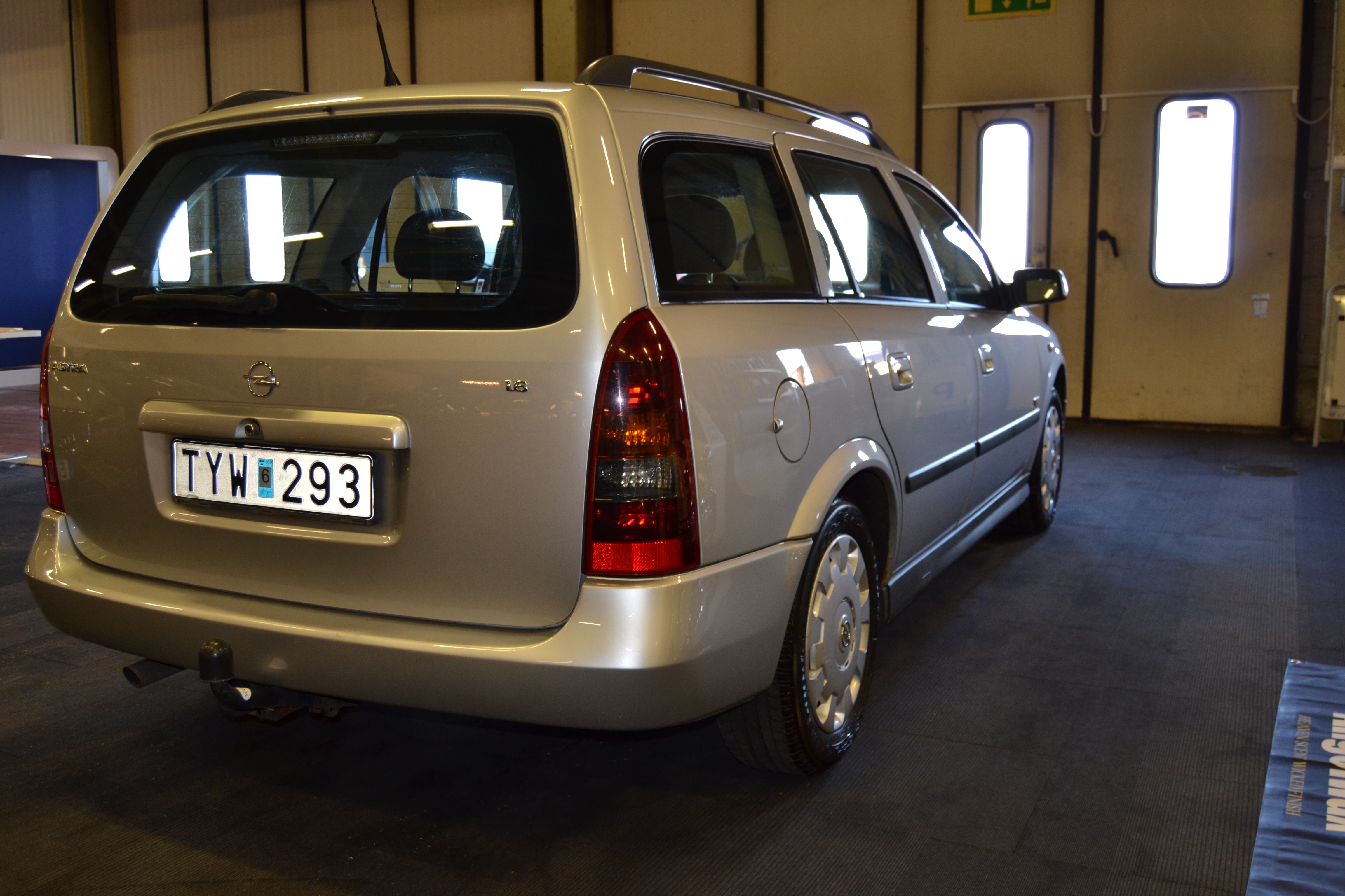 Opel Astra Caravan 1.6 101hk En Ägare 2003, bild 3/36