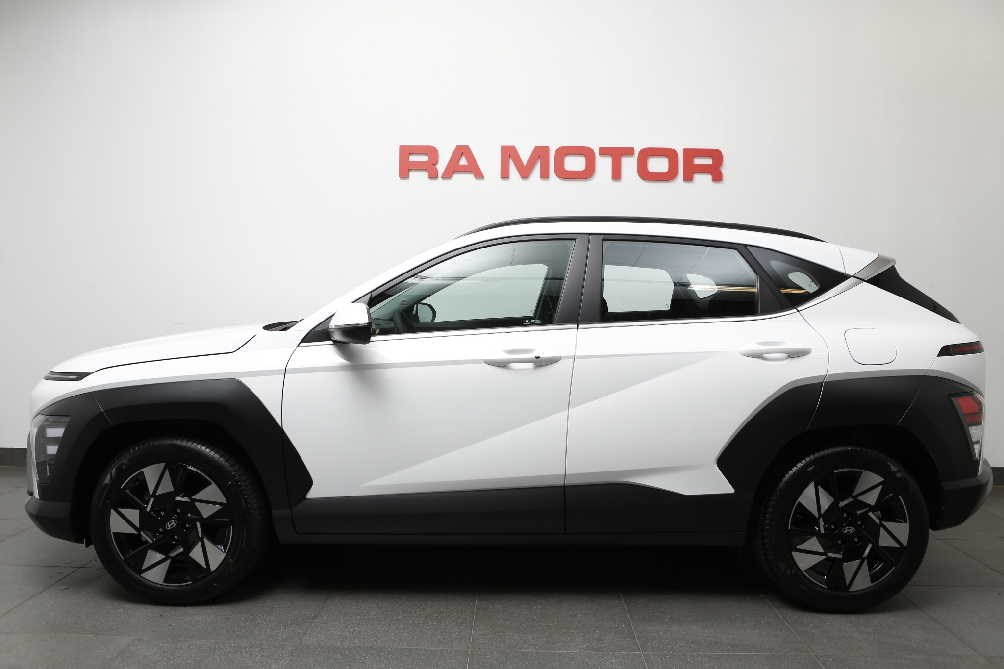 Hyundai Kona Hybrid DCT Essential 2026, bild 2/10