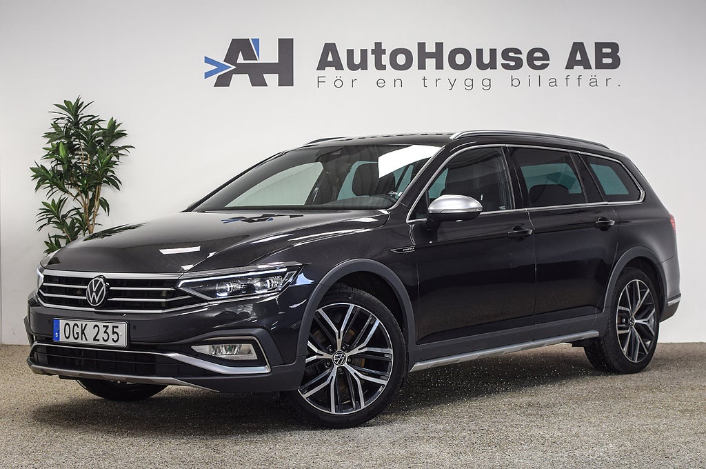 Volkswagen Passat Alltrack 2.0 TDI 4M Värmare Matrix Cockpit