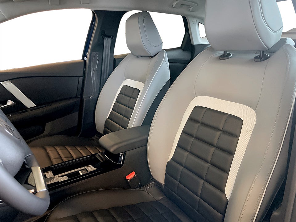 Bild på Citroën C4-X Max Hybrid 145hk Aut - OMGÅENDE LEVERANS!