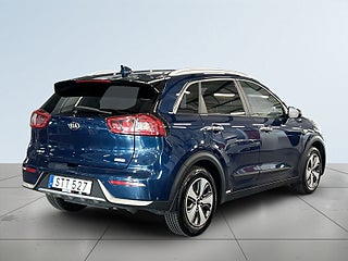 Kia Niro Hybrid DCT Advance Plus S&V-hjul/Navi/Carplay/Rattvärm