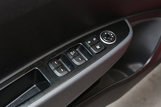 Halvkombi Hyundai i10 13 av 20