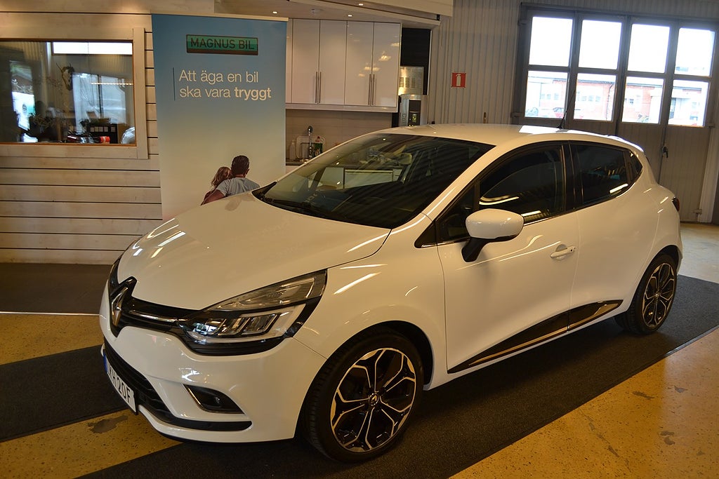 Renault Clio TCe  90hk Intens Superfin