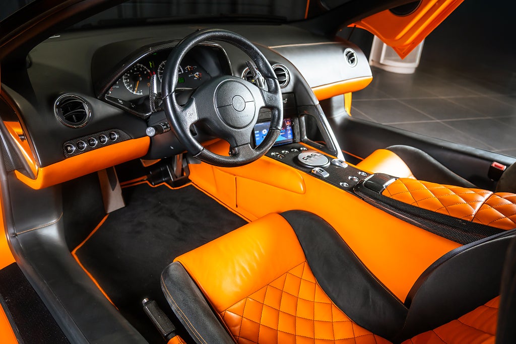 Gallery image 8 of 17