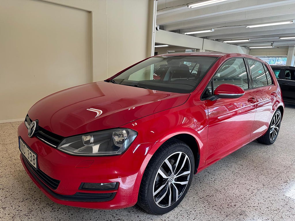 Volkswagen Golf 5-dörrar 1.4 TSI 122hk Masters | Kamera | Drag