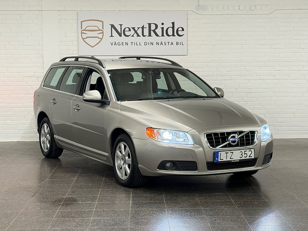 Volvo V70 D3 Geartronic Momentum Euro 5 | 1 ägare |NyServad|NyBes