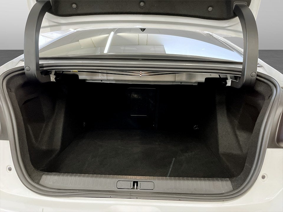 Bild på Citroën C4 X Shine 1.2 PT 130hk Aut - 360-KAMERA, CARPLAY