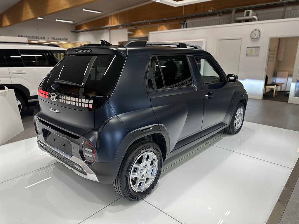 Hyundai IONIQ INSTER Essential 42 kWh thumbnail