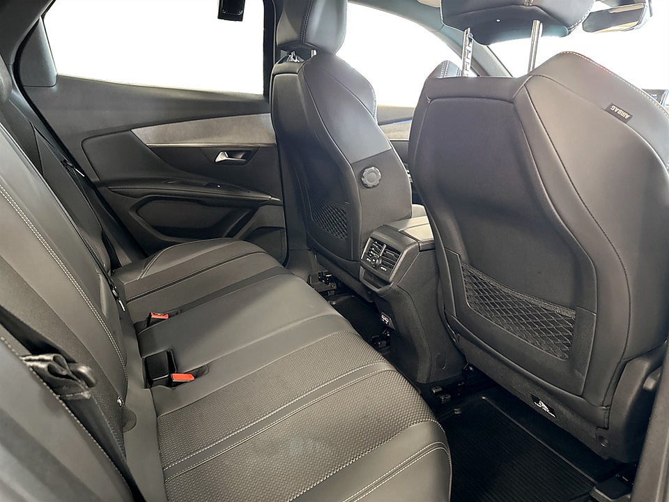 Bild på Peugeot 3008 GT 1.2 PT 130hk Aut B-KAMERA CARPLAY