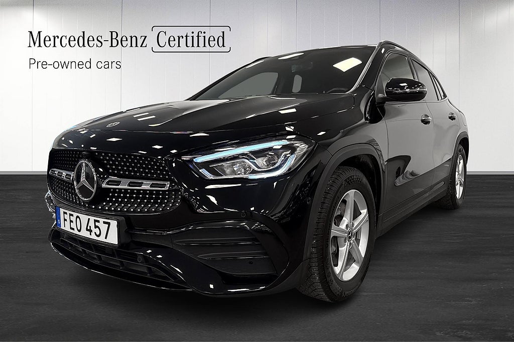 Mercedes-Benz GLA 200 AMG Drag Backkamera Navi Läder