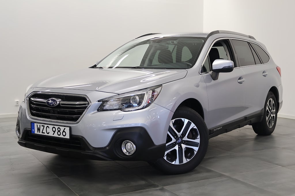 Subaru Outback 2.5 4WD Drag / V-Hjul / Kamera / M-Värm / CarPlay