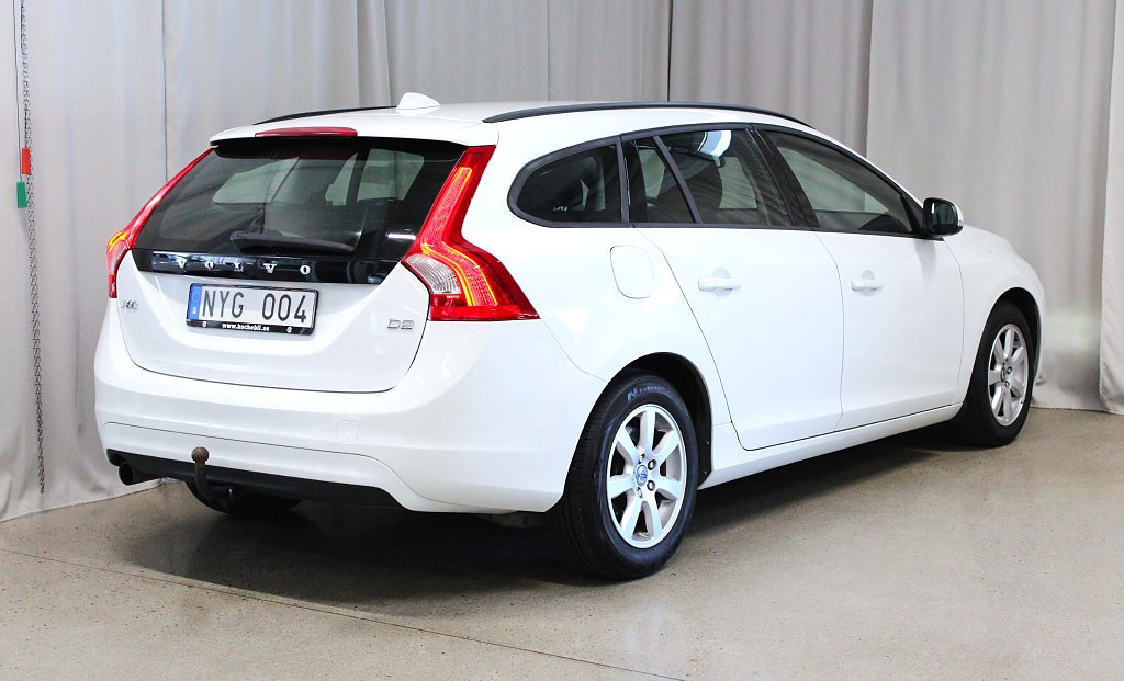 Volvo V60 D2 115HK, Powershift, Drag, S&V-hjul, 3,99% Ränta