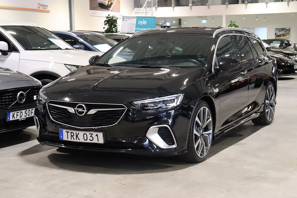 Opel Insignia 2.0 CDTi 210HK GSi Sports Tourer 4x4 Aut