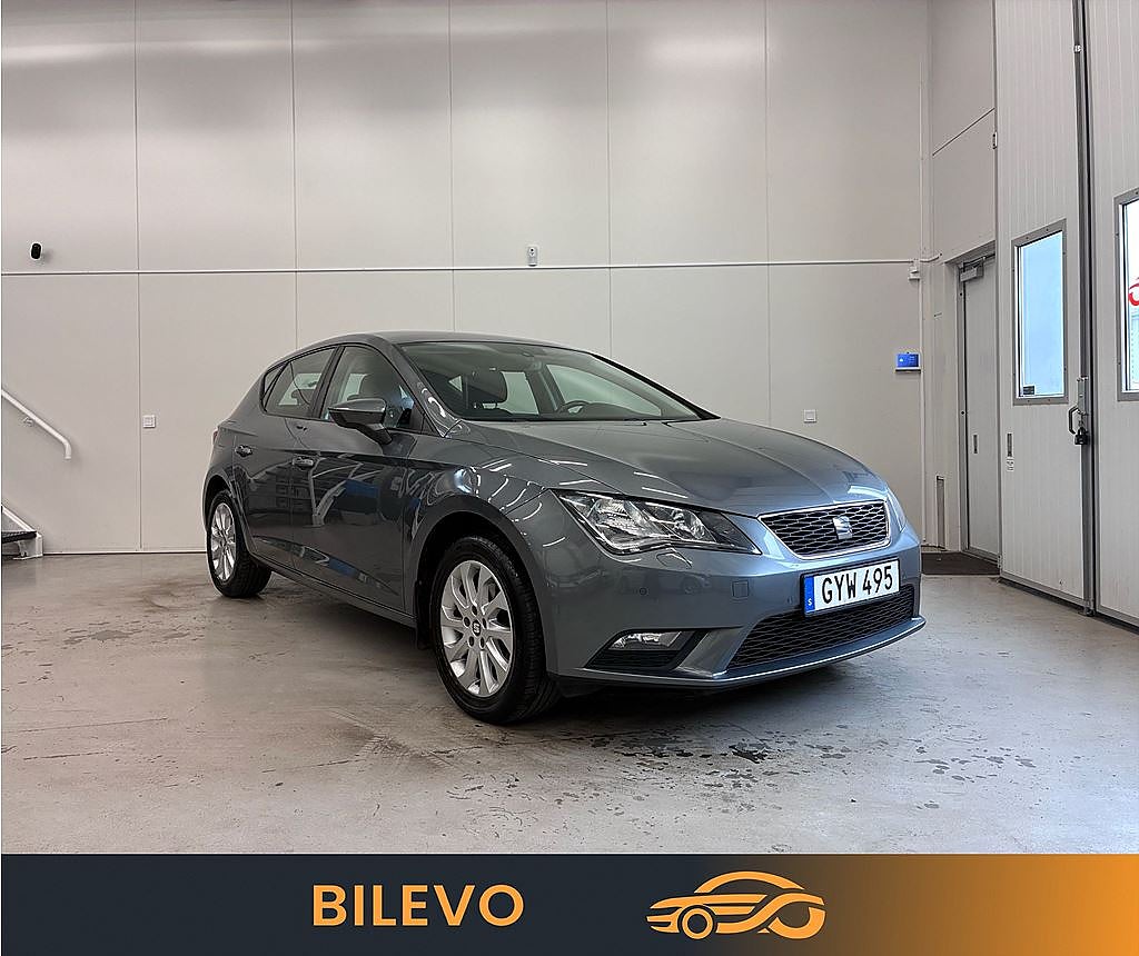 Seat Leon SEAT 1.2 TSI 110hk Style P-Sensorer CarPlay Nyservad V-Hjul