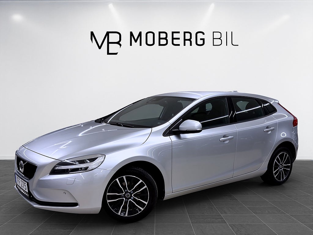 Volvo V40 D2 120hk Business Advance Navi Värmare PDC