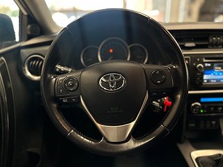 Toyota Auris Touring Sports 124hk/Kamera/SoV/MoK/Navi/Drag