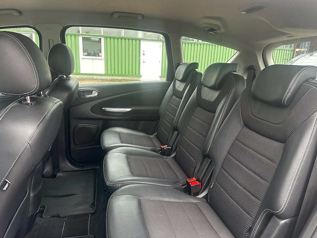 Ford S-Max 2.0 TDCi Powershift 7 sits - Sport Edition
