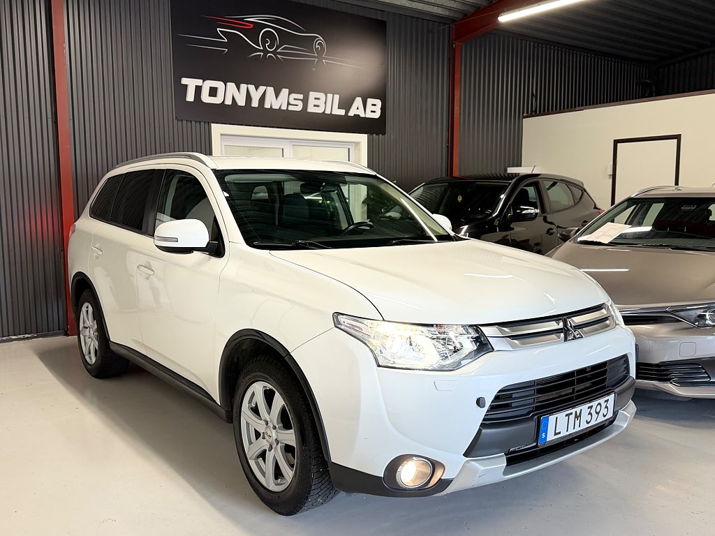 Mitsubishi Outlander 2.2 Di-D 4WD Business Euro 5