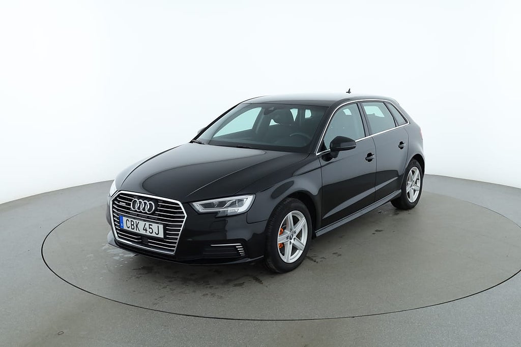 Audi A3 Sportback 40 e-tron / PDC