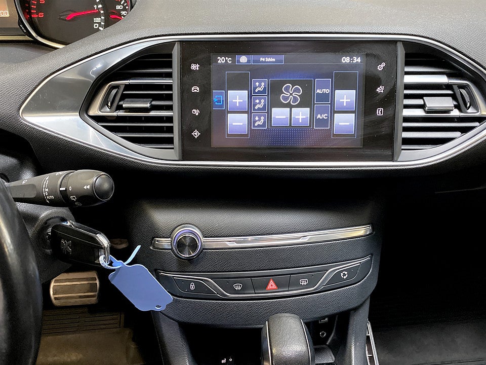 Bild på Peugeot 308 SW Style 1.6 BHDi 120hk Aut PANO B-KAMERA VÄRMARE