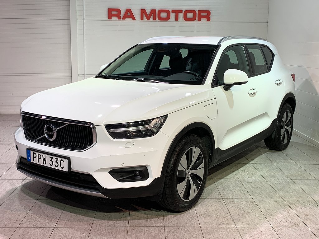 Volvo XC40 Recharge T5 | Momentum | Läder | Kamera