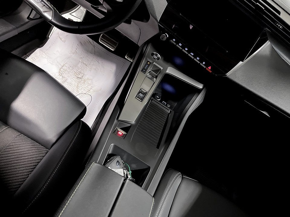 Bild på Peugeot 308 SW GT 1.2 PT 130hk Aut - 360-KAMERA, ELSTOL