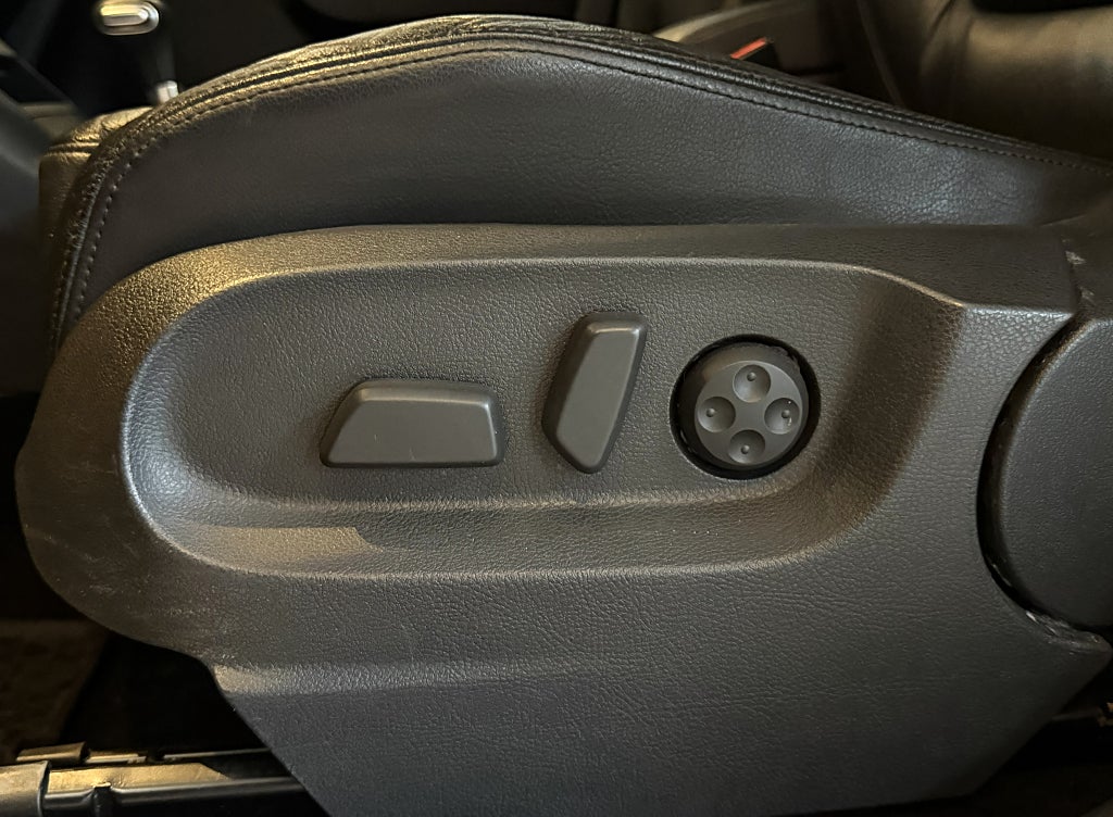 Volkswagen Golf Plus 1.4 TSI MASTERS VÄRMARE P-SENS LÅGMIL DRAGKROK