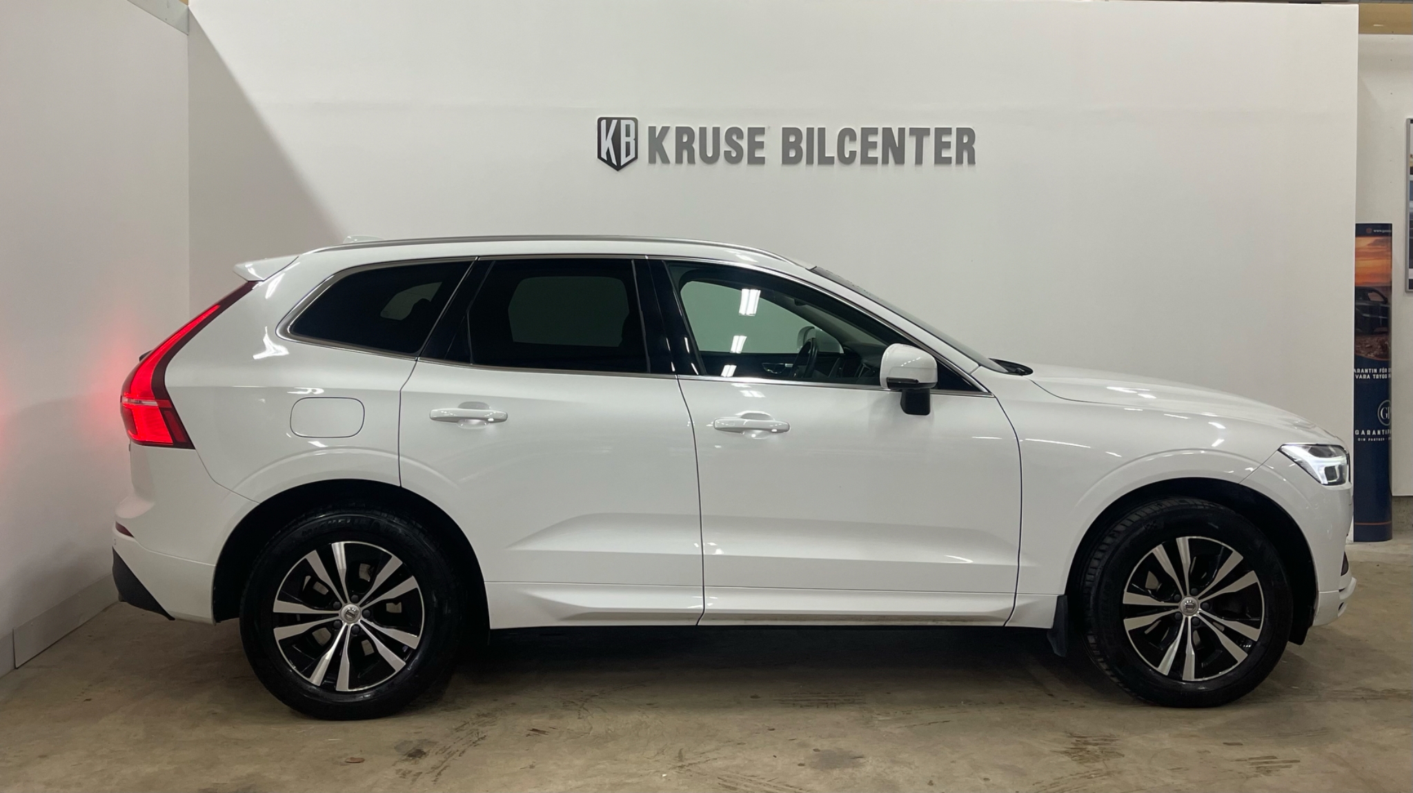Volvo XC60 2020, bild 2/57
