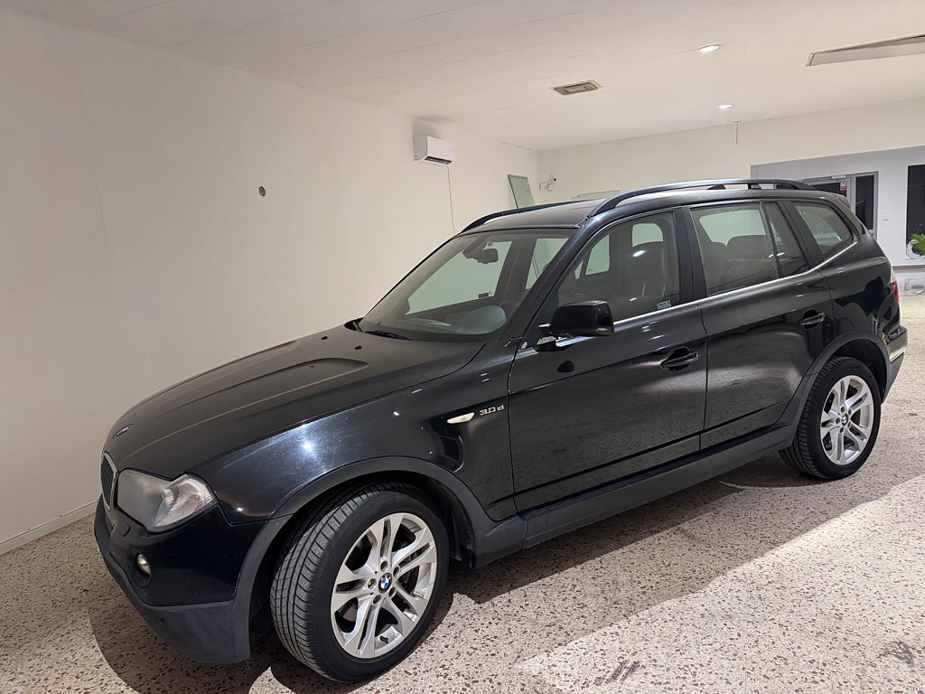BMW X3 3.0d automat drag 