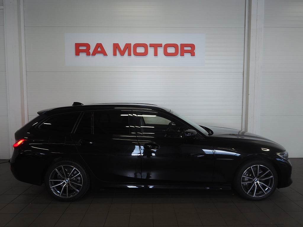 BMW 330e Plug-in Touring 292hk Sport Line | Drag | Navi | 2021