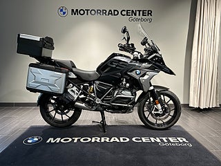 BMW R1250GS / 3,45% ränta/Triple Black / 3 väskor / Endast 1258 mil!