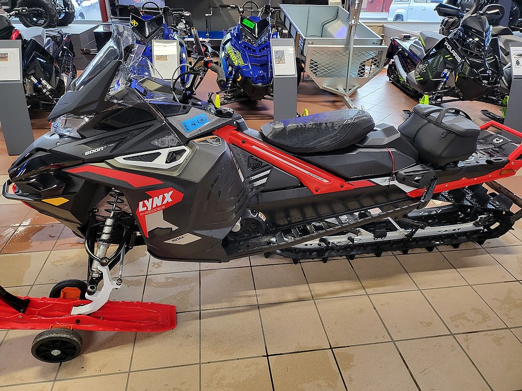 Lynx  SHREDDER STD 600R E-TEC 3900